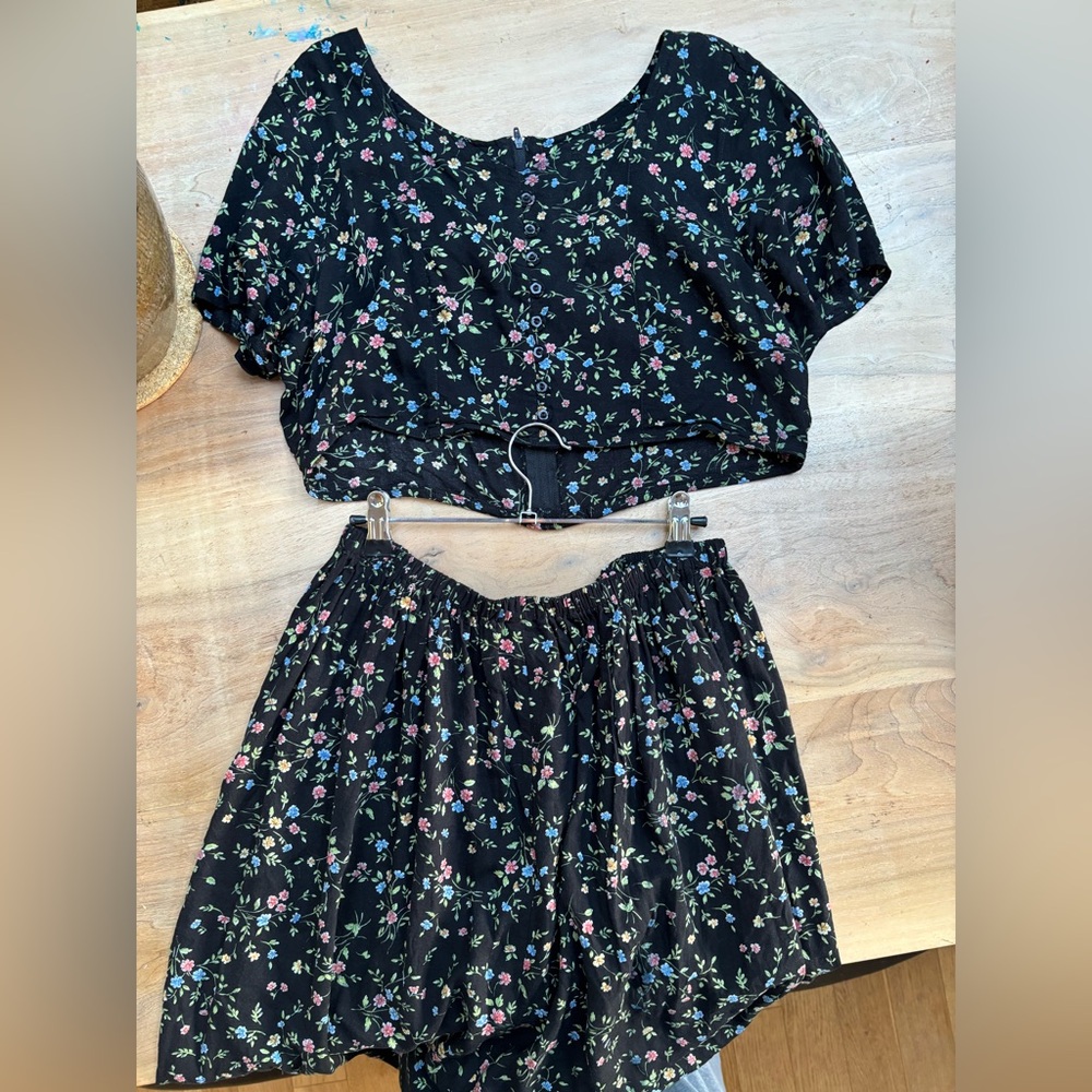 Vintage Floral Black Two-Piece Outfit
